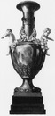 Les expositions de la manufacture de Sèvres.- Vase de Fulvy (1878).1900年博 セーヴル製陶所展 － フルヴィーの壺（1878年）