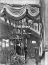 L'Exposition militaire moderne étrangère.- Soldat et officier du génie militaire russe (Aérostation).1900年博 近代外国軍展示 － ロシア軍の兵士と下士官（気球航空隊）