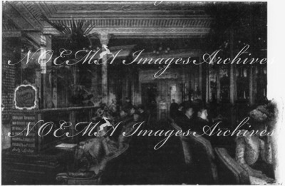 Les phonographes a l'Exposition.- La salle d'audition des phonographes Pathe.1900年博 博覧会場の蓄音機 － パテ社蓄音機のリスニングルーム