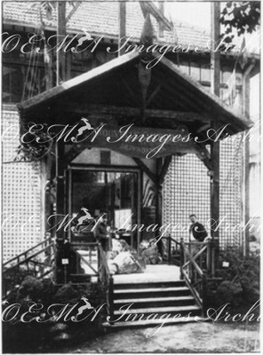 La Nouvelle-Caledonie.Entrée du pavillon.1900年博 ニューカレドニア館 － 入口