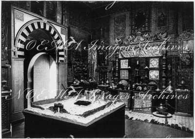 L'Exposition tunisienne.- Salle de l'art rétrospectif.1900年博 チュニジア館 － 芸術回顧の間