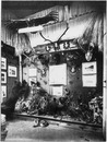 Le Pavillon de la Ville de Paris.- Le laboratoire de la Préfécture de police.1900年博 パリ市館 － 警視庁の研究室