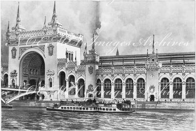 Le Palais des armées de terre et de mer.- Grand porche central et fragment de l'aile droite.1900年博 陸海軍館 － 中央の大門と右翼の部分
