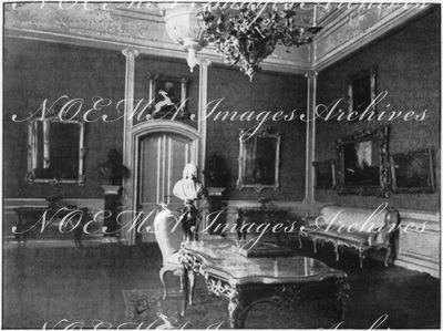 "Le buste de Voltaire, dans la salle d'argent." 1900年博 「銀の部屋」に置かれたヴォルテールの胸像