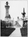 Les concours de plein air.- Arboriculture fruitière sur les berges du pont Aléxandre.1900年博 野外コンクール － アレクサンドル橋の堤に植えられた果実樹
