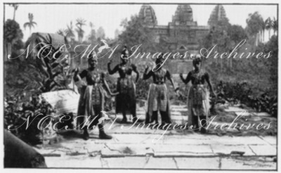 Promenades et visites à l'Exposition.- Les danseuses javanaises.1900年博 博覧会場探訪 － ジャワの踊り子たち