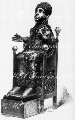 "Les collections artistiques du Petit Palais.La Sainte Foi, statue en or repoussé." 1900年博 プチ・パレの美術コレクションから － 打ち出し金細工の像「聖フォワ」