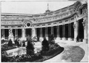 Le Petit Palais.- Parterres et bassins dans le jardin intérieur.1900年博 プチ・パレ － 中庭の花壇と池