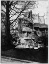 Au Trocadéro.- Le grand Bouddha du Palais du Cambodge.1900年博 トロカデロ会場 － カンボジア館の大きなブッダ