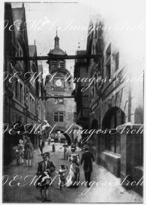 Le Vieux Paris - Carrefour a l'extrémité de la rue des Vieilles-Ecoles.1900年博 「古いパリ」 － 「古い学校」通りの先にある交差点