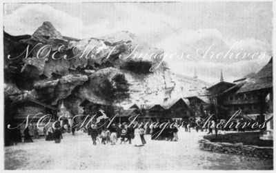 L'inauguration du village suisse.- La place du village suisse.1900年博 スイス村の開村 スイス村の広場