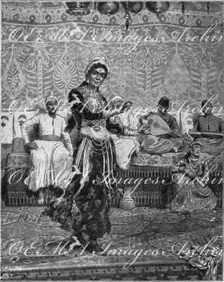 La danse de l'Almée Aiousche au Café égyptien de la rue du Caire. カイロ通り エジプト風カフェでの舞姫のダンス
