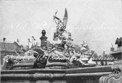 La fontaine monumentale de Coutan : Vue de profil. クータンの記念噴水 側面