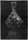 "Vase colossal de Gustve Doré, exposé dans le palais du Champ-de-Mars." シャン・ド・マルス会場に展示されたギュスターヴ・ドレの巨大な壷