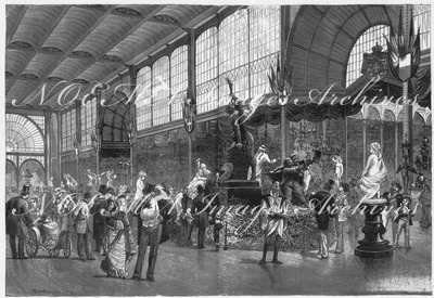 L'Exposition de Paris. - Supplément au N°26. Vue de la grande galerie dans laquelle sont exposées les sculptures italiennes. パリ万博 付録 26  イタリア彫刻が展示された大展示室