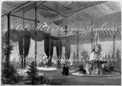 Vestibule de la grande serre dans le jardin réservé. 自然庭園の大温室のエントランス
